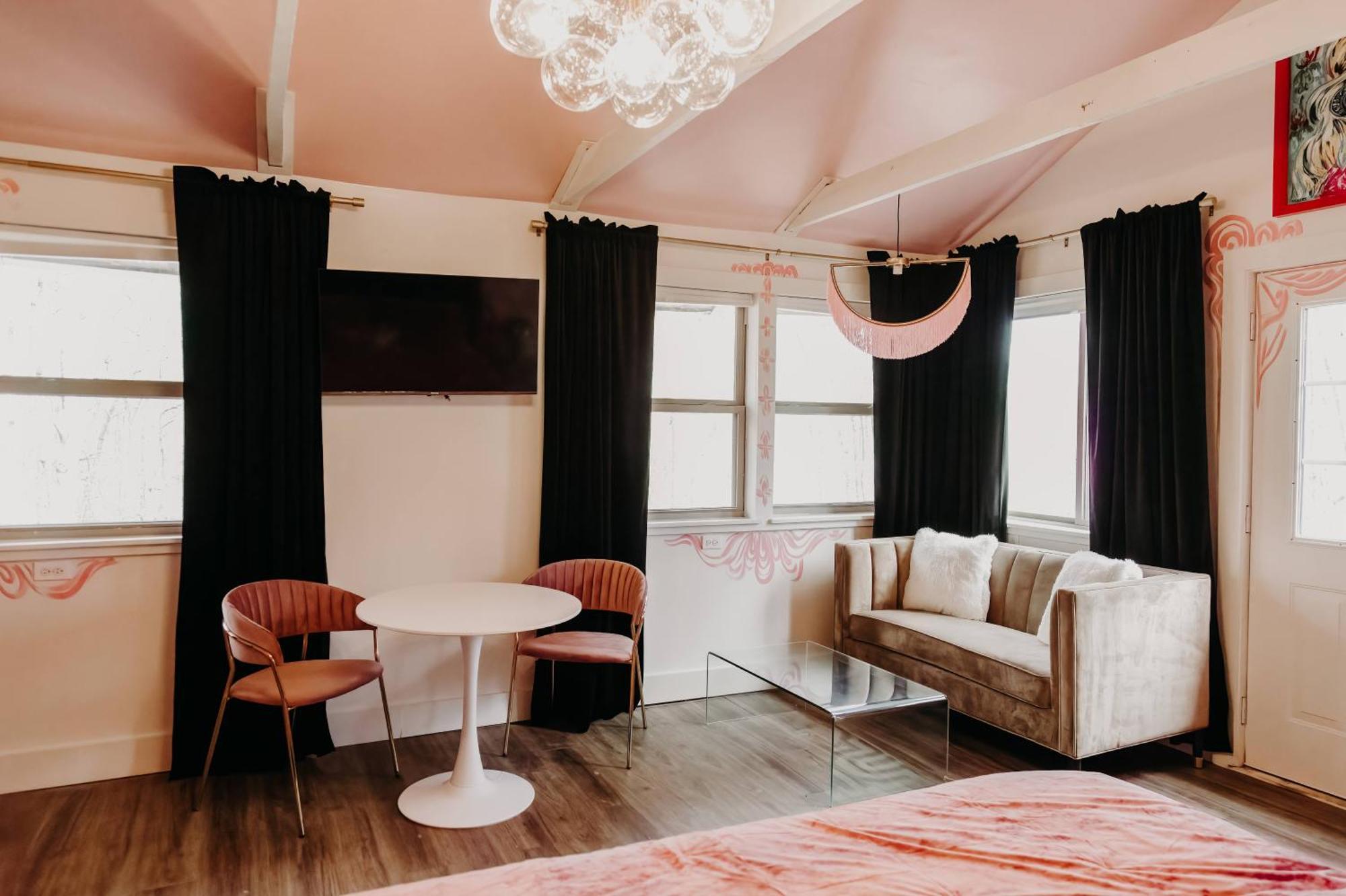 Camp Swann Hotel Tracy City Phòng bức ảnh